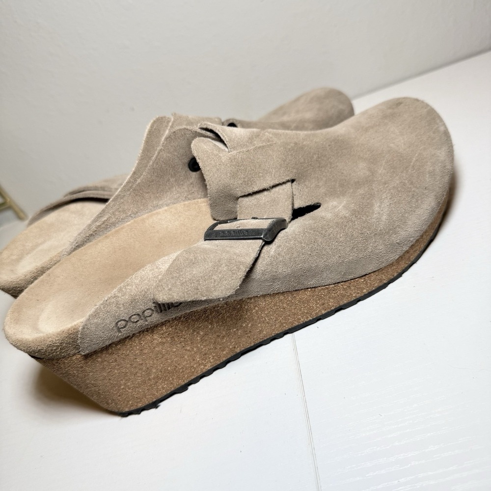 Papillio by Birkenstock Fanny Wedge Clog In Warm Sand Suede Size 41 US 10 - Picture 2 of 16